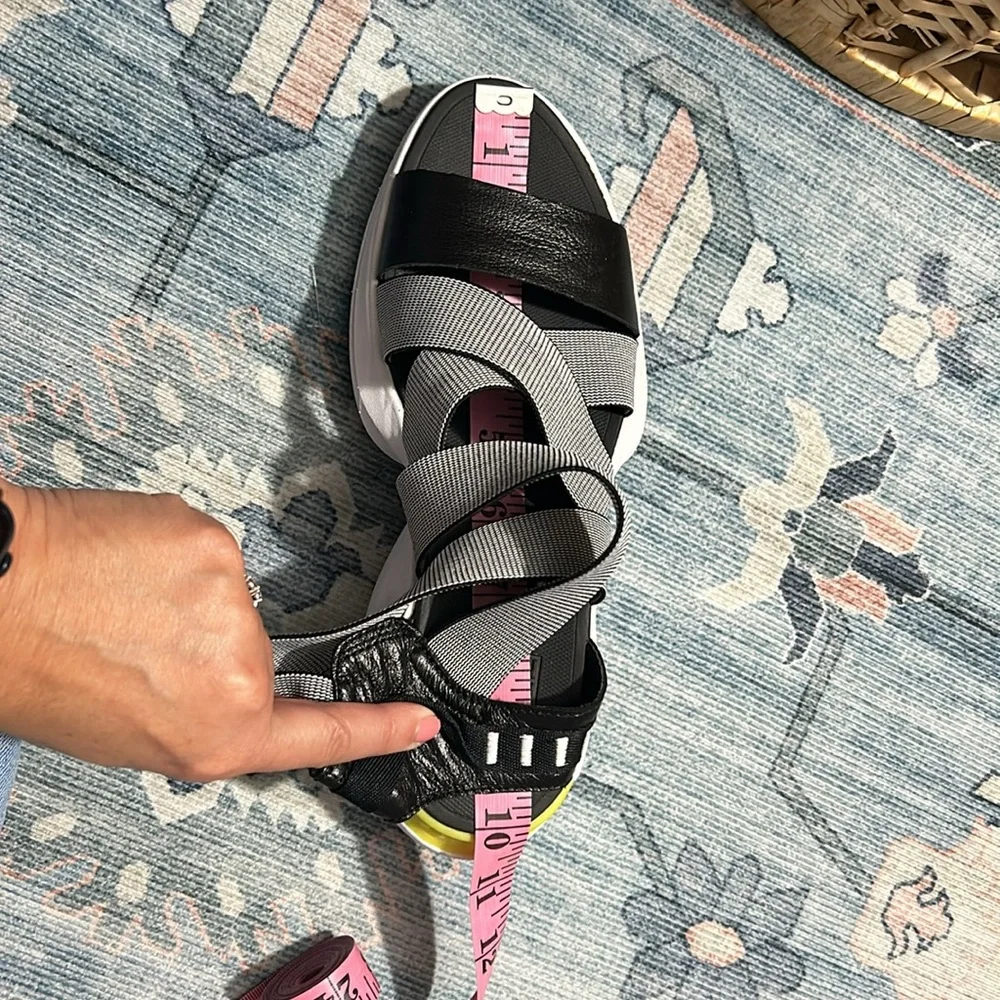 Sorel Explorer Blitz Multi Strap Slingback Size 8 platform sandals - Picture 11 of 12